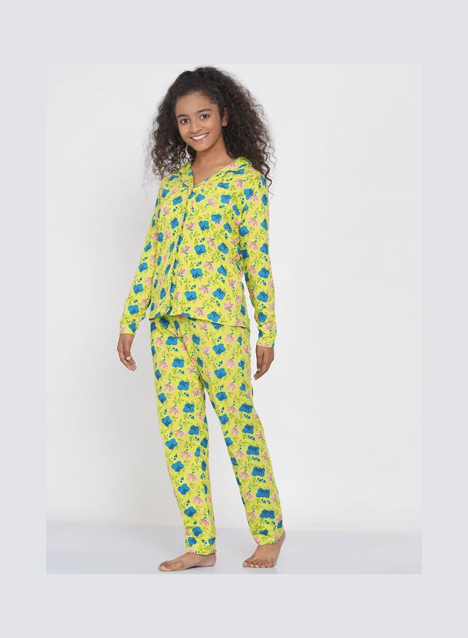 LAUREN Smith Girls Notched Collared Printed Pyjama Set Multicolour  - Image 4