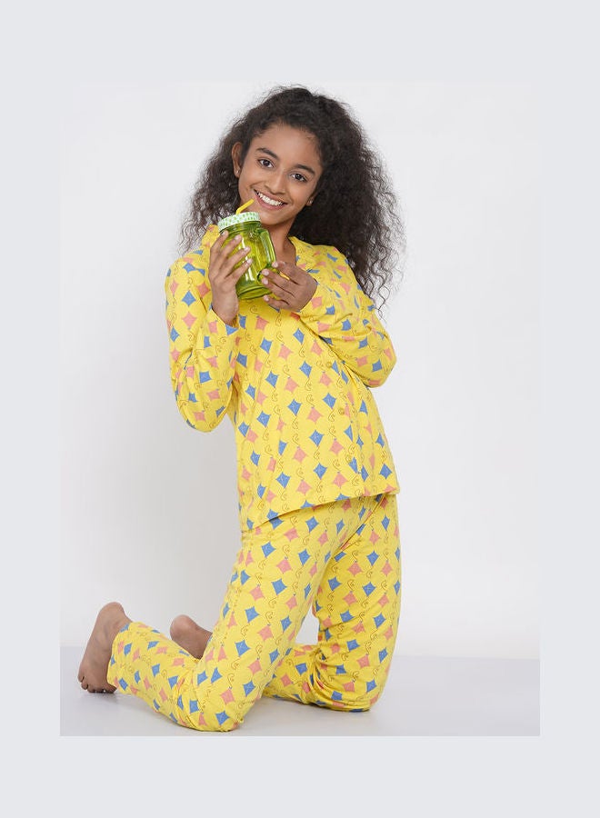 LAUREN Smith Girls Notched Collared Printed Pyjama Set Multicolour  - Image 5