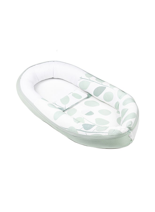 Doomoo Cocoon Baby Nest - Leaves Aqua Green - Image 1