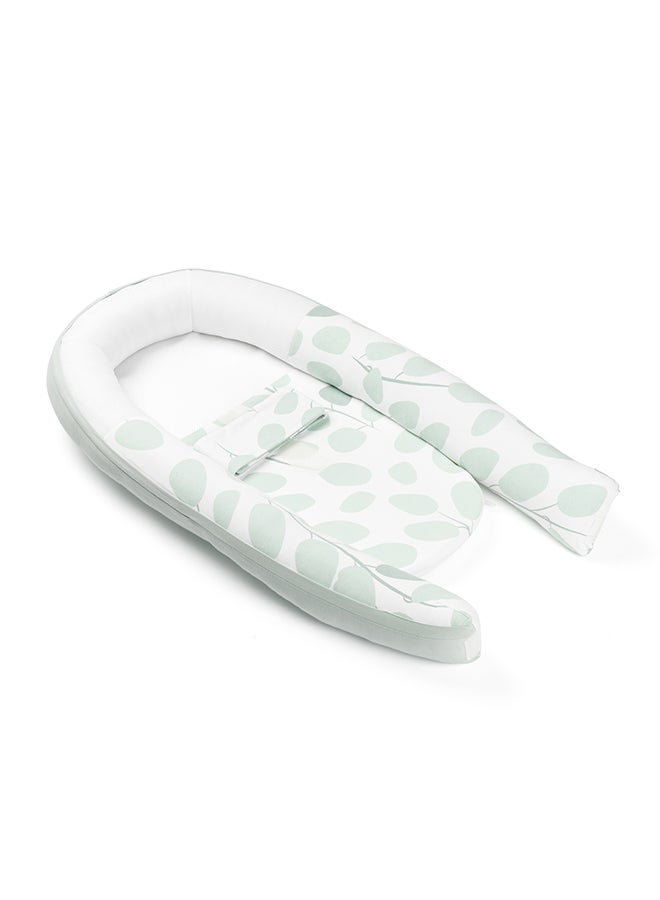 Doomoo Cocoon Baby Nest - Leaves Aqua Green - Image 3