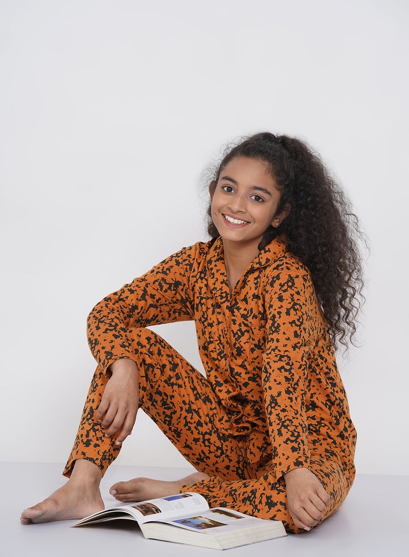 LAUREN Smith Girls Notched Collared Printed Pyjama Set Multicolour  - Image 5