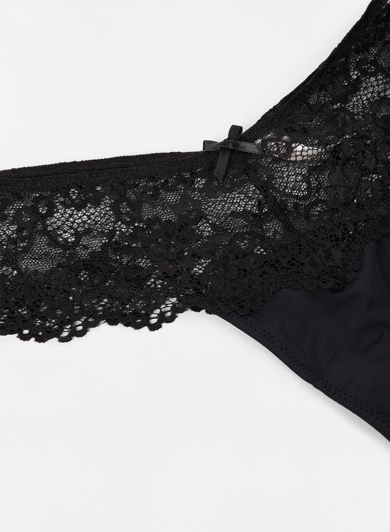 Ardene - Front Lining Lace Cheeky Cut Panty Black - Image 1