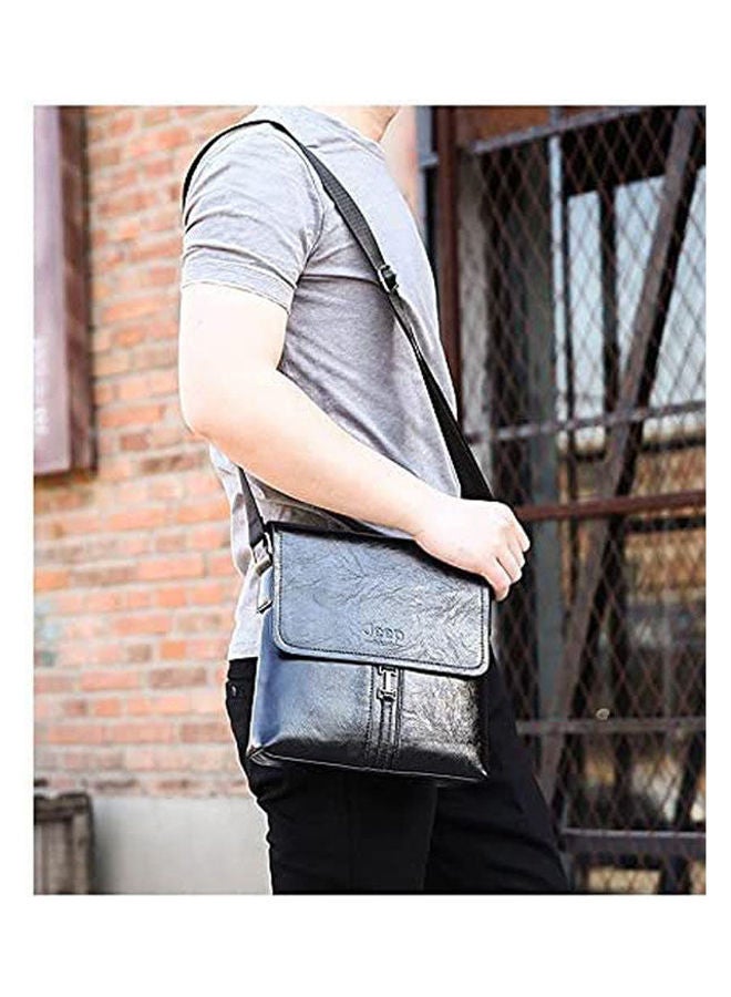 Jeep Buluo Leather Cross Body Bag Black - Image 2