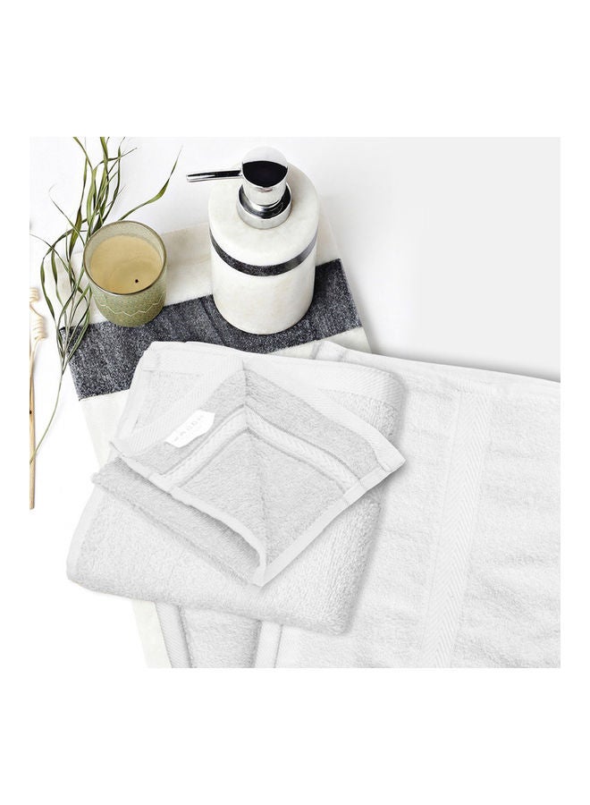 Princess 3-Piece Fast Absorbent Towel Set White 70 x 140cm  - Image 3