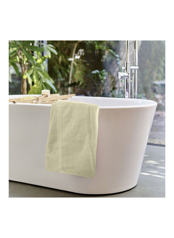 Princess 2-Piece Fast Absorbent Bath Towel Set Cream 70 x 140cm  - Image 3