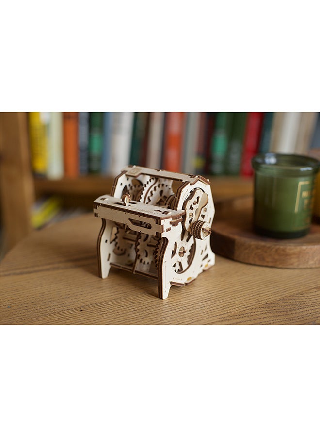 أوجيرز أحجية قطع تركيب خشبية ثلاثية الأبعاد من مجموعة ستيم لاب Gear Box من 120 قطعة - لون بني كاميل 20.5x6.3x18.8سم - Image 5