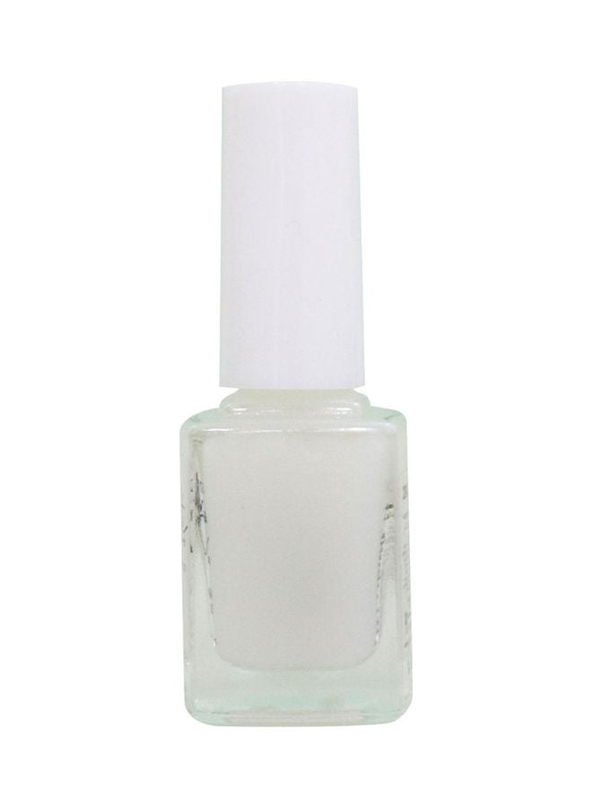 GLAMBeaute Nail Enamel 28 - Snow White Snow White - Image 3