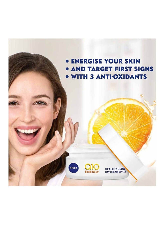 Nivea Q10 Energy Day Cream SPF15 White 50ml - Image 2