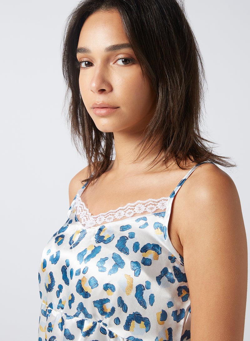 Aila Printed Lace Detail Mini Slip White/Blue - Image 3