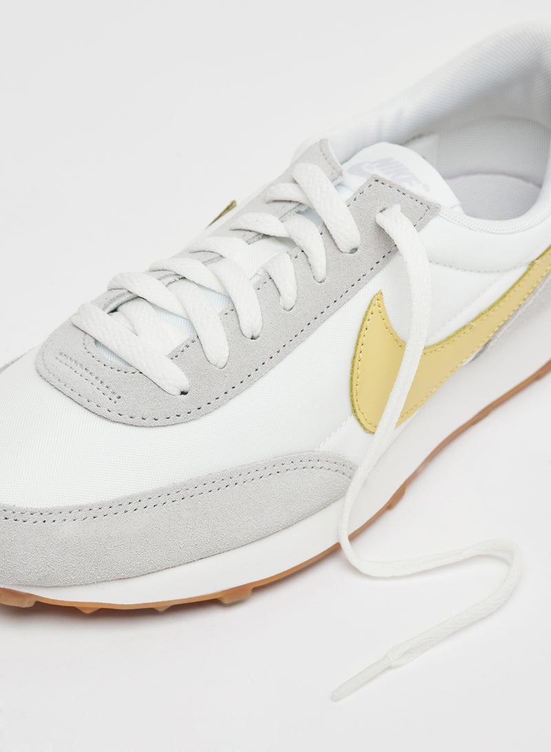 Nike - Daybreak Sneakers White - Image 1