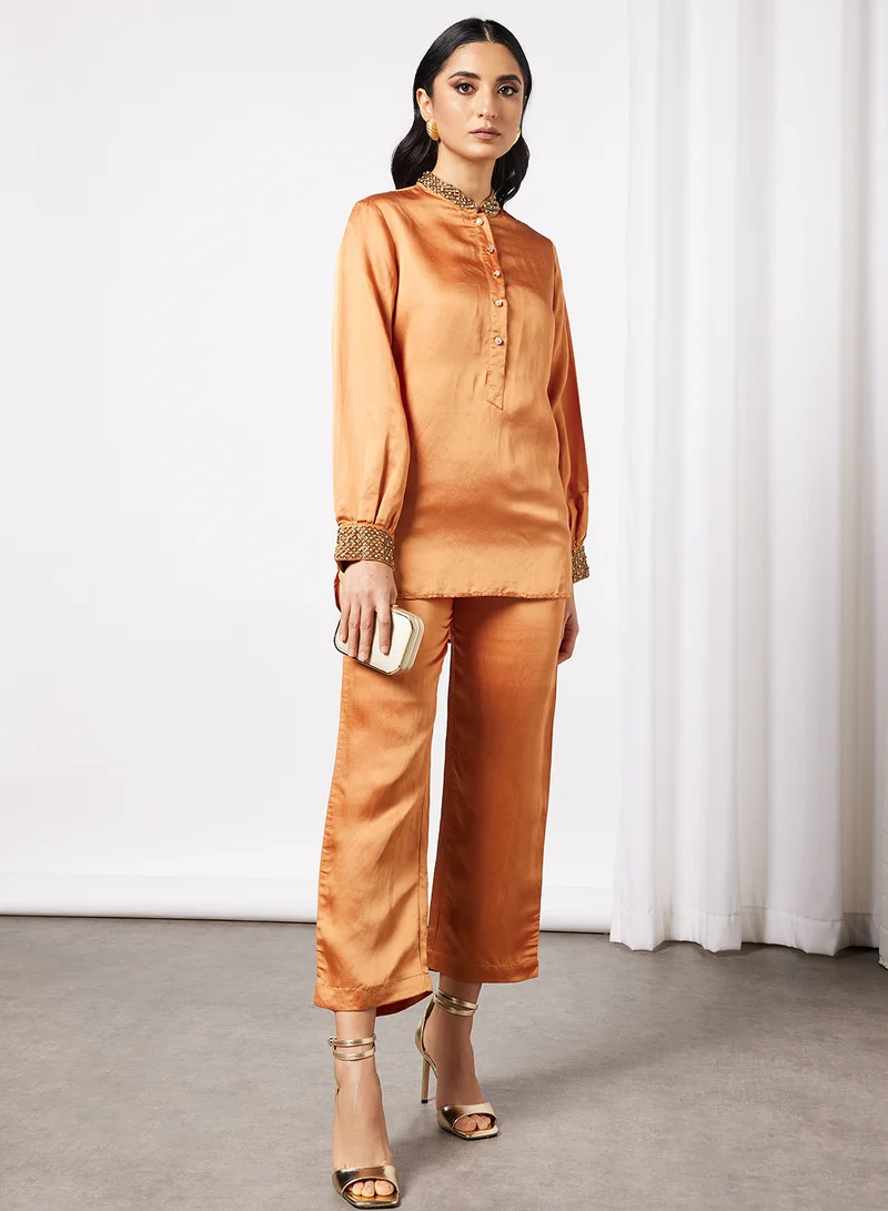 ثريدز باي اجوني مجموعة مزينة مكونة من بلوزة وبنطلون