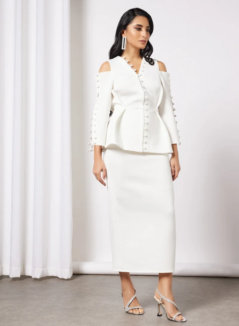 ثريدز باي اجوني فستان متوسط بتفصيلة ازرار Off-White