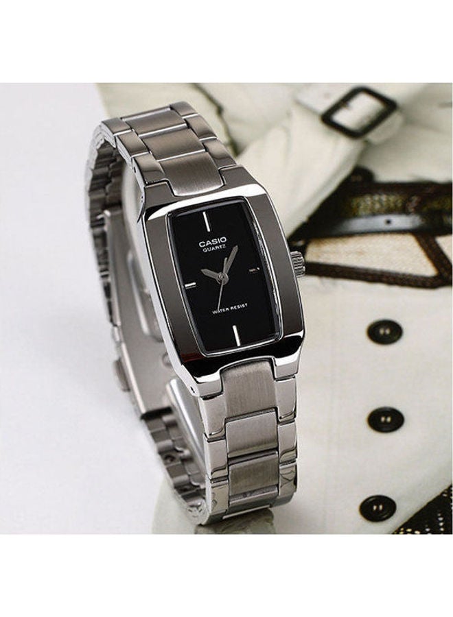 كاسيو ساعة يد بعقارب وسوار من الإستانلس ستيل طراز LTP1165A للنساء - Image 2