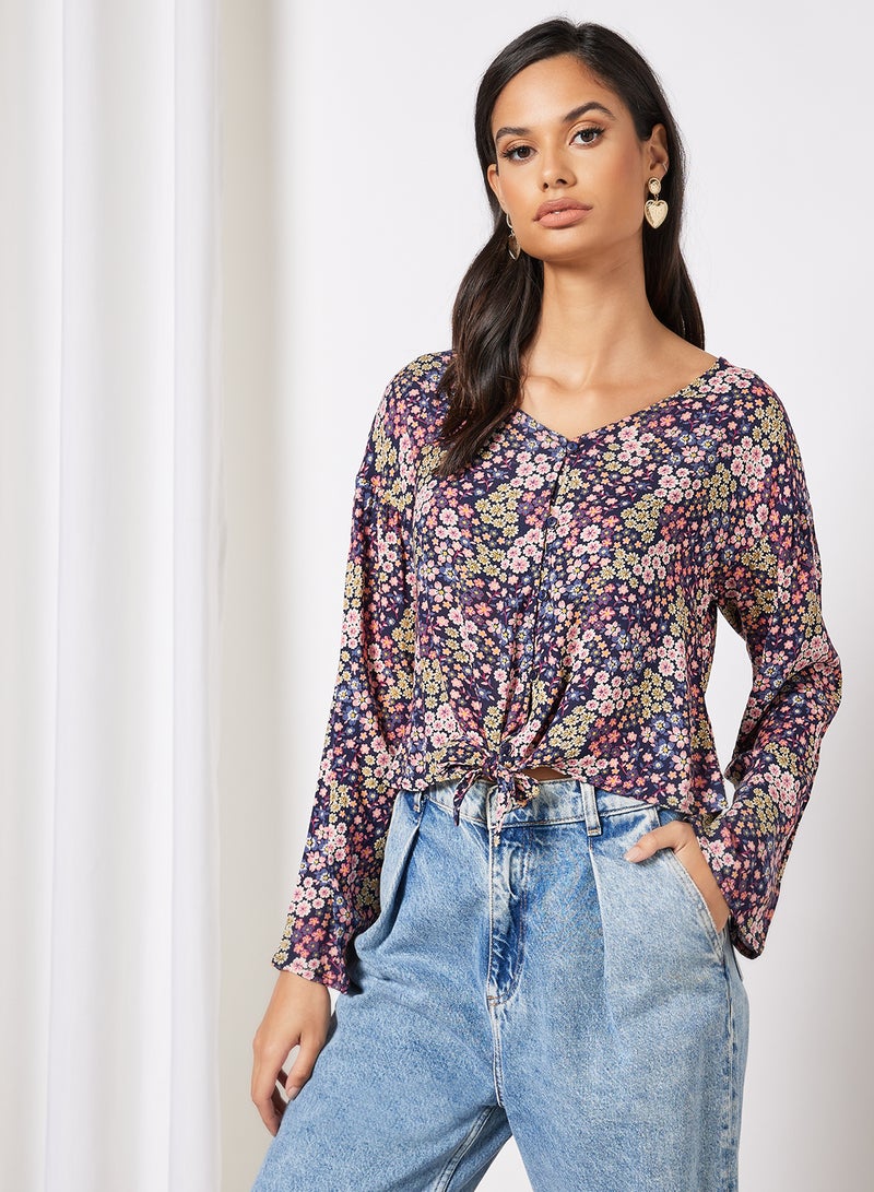 Aila - Stylish Long Sleeves Crop Top Printed V Neck Multicolour - Image 1