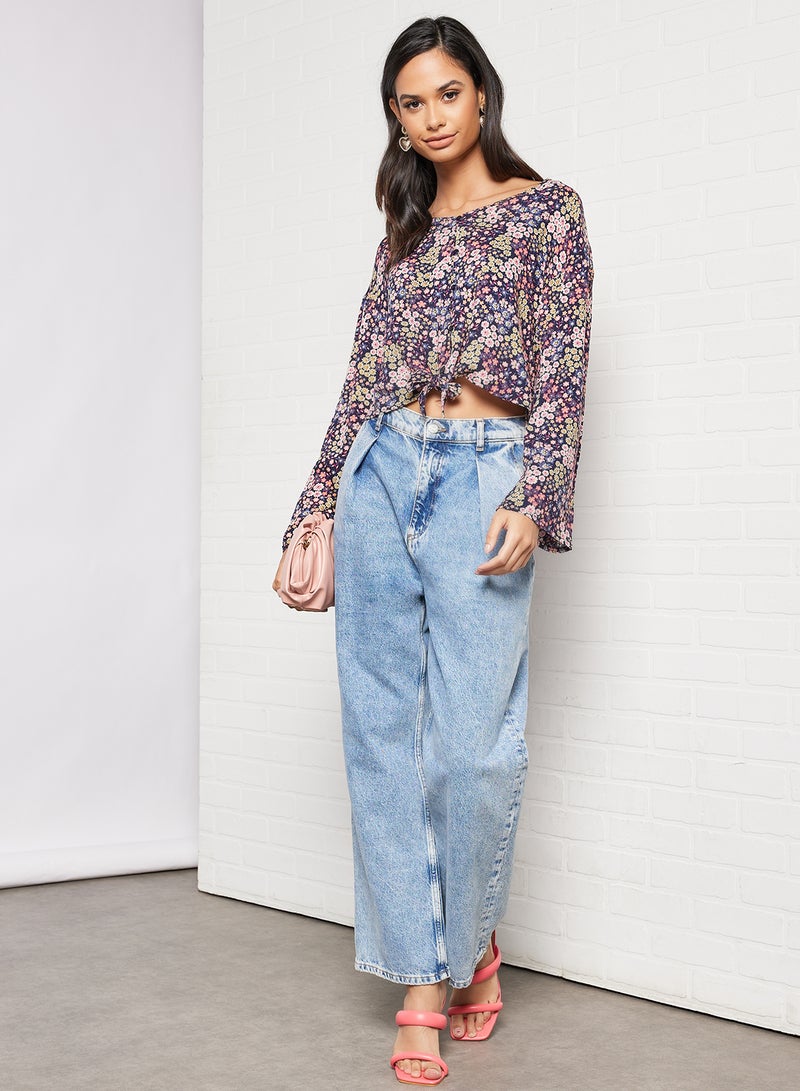 Aila - Stylish Long Sleeves Crop Top Printed V Neck Multicolour - Image 1
