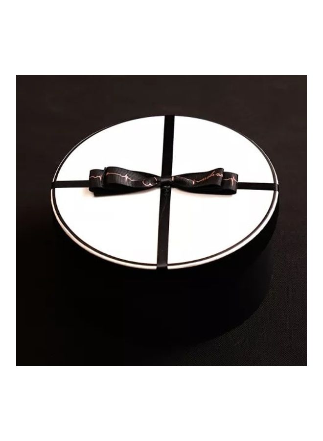 Creative Newish Set Elegant Preserved Fresh Flower Box Black/White  - Image 4