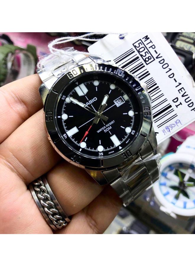 Men's Stainless Steel Analog Watch MTP-VD01D-1EVUDF - v1642400052/N14155046A_11