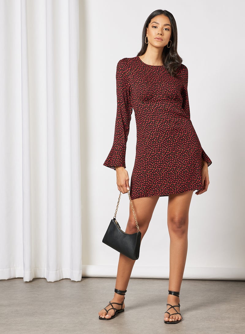 Aspen Flare Sleeve Dress Red/Black - v1642403328/N51372145V_4