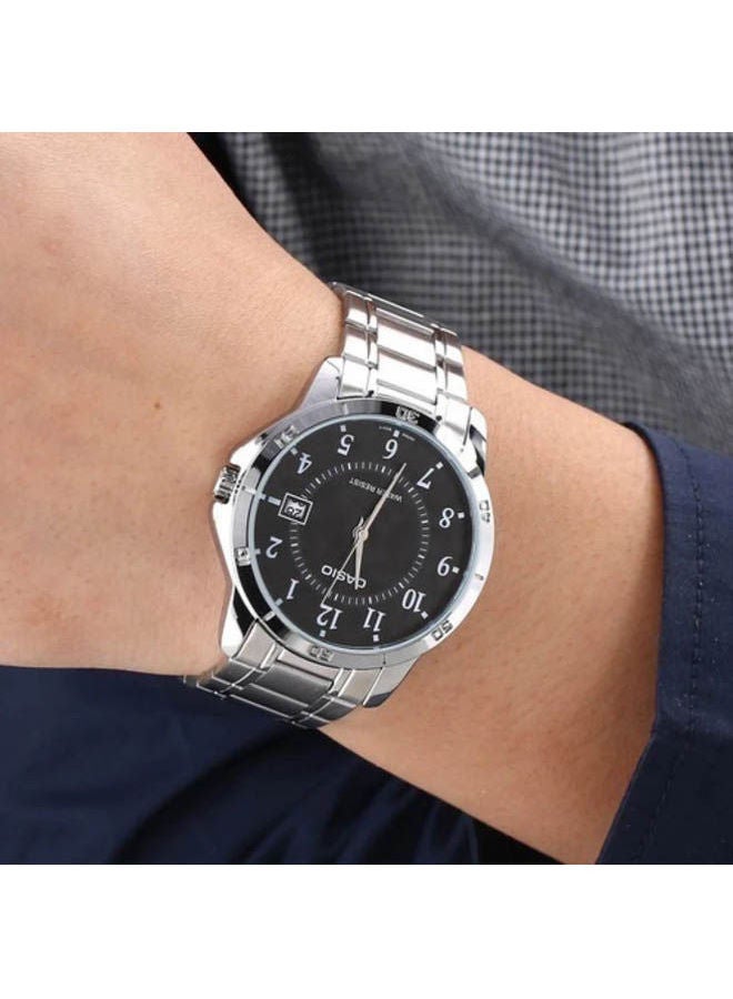 Men's Stainless Steel Analog Watch MTP-V004D-1BUDF - v1642424176/N52424664A_2