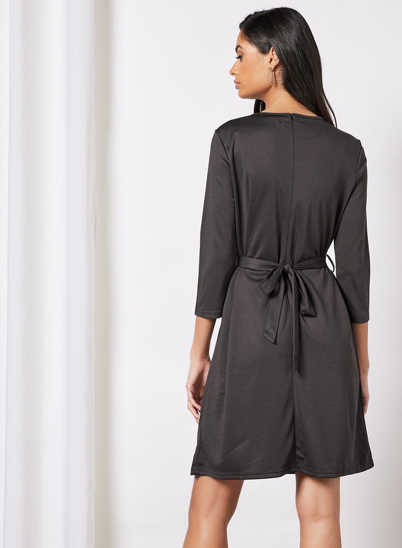 Aila Casual Rayon Blend Three-Quarter Sleeve Knee length Belted Dress With Scoop Neck Black  - Image 2