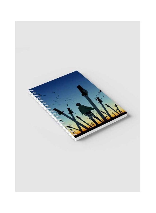 لوحة دفتر ملاحظات بسلك حلزوني بطبعة مستوحاة من مسلسل "Attack On Titan" مكون من 60 ورقة أزرق/أخضر/أصفر - Image 2