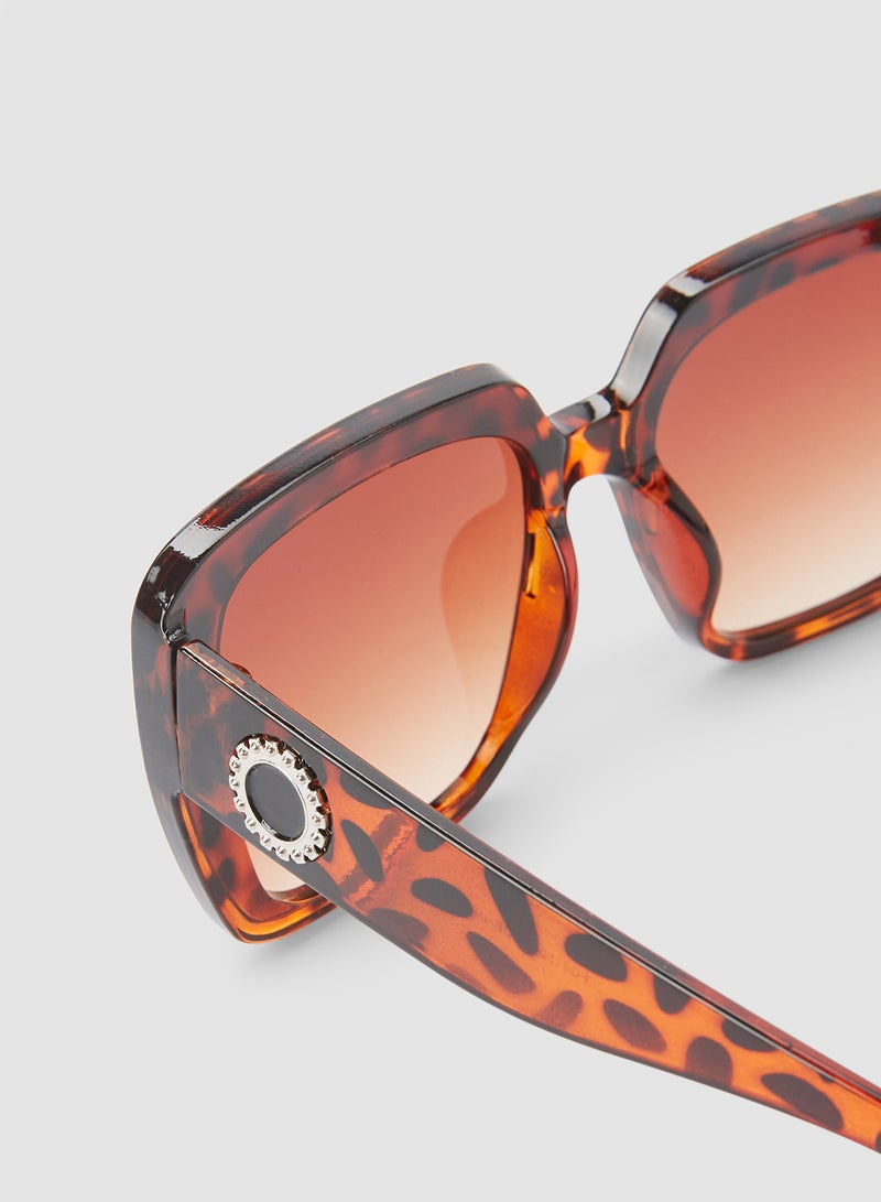 Generic - Women's Sunglass With Durable Frame Lens Color Red Frame Color Brown - Image 1