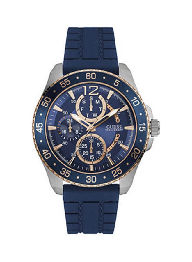 GUESS Men's Silicone Analog Watch 0798G2 - Image 1