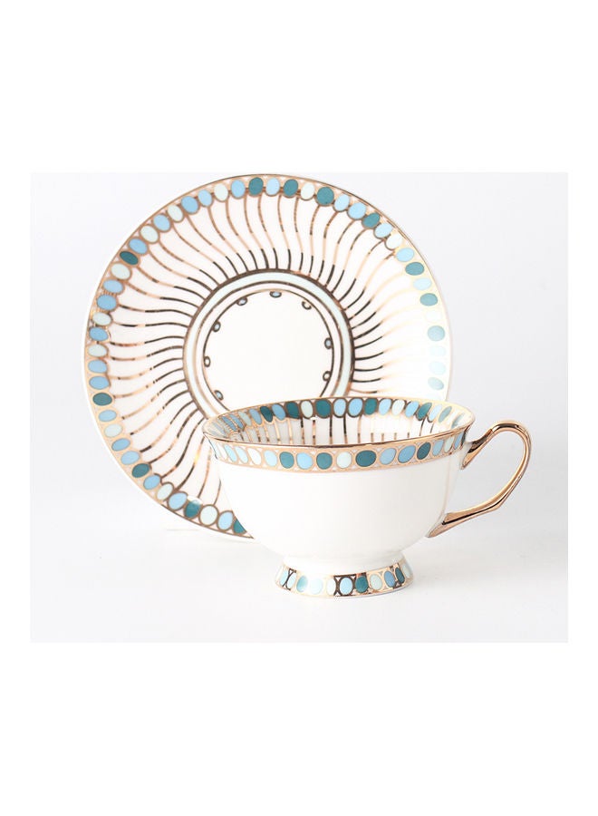 شاربدو فنجان قهوة وصحن مع مقبض ذهبي - Image 1