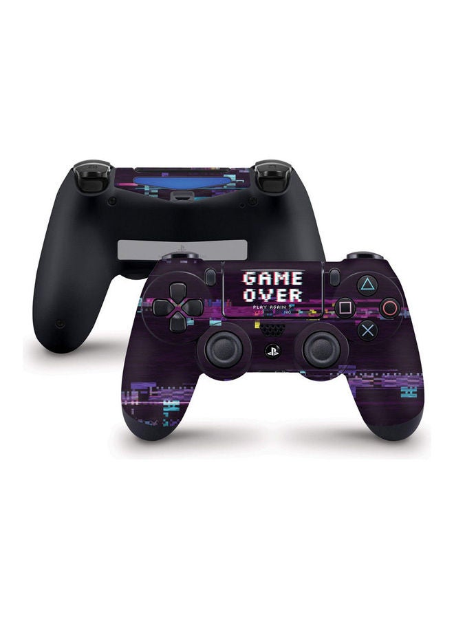 ملصق بطبعة "Game Over" لذراع تحكم بلايستيشن 4