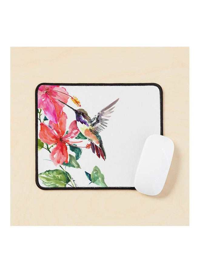 لوحة ماوس بتصميم طائر الطنان وزهور الكركديه متعدد الألوان