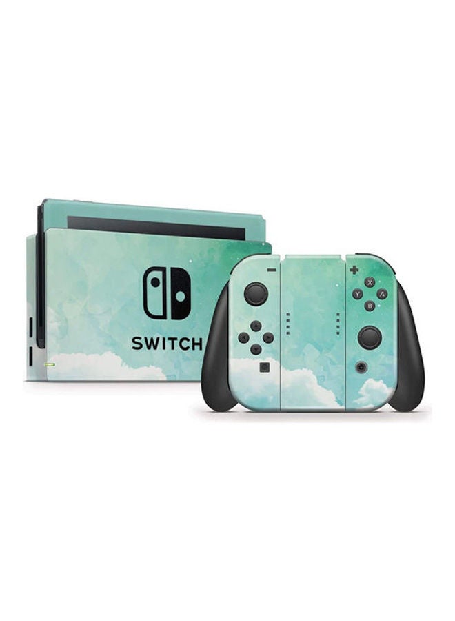 غلاف لجهاز نينتندو سويتش بتصميم سماء خضراء وسحب