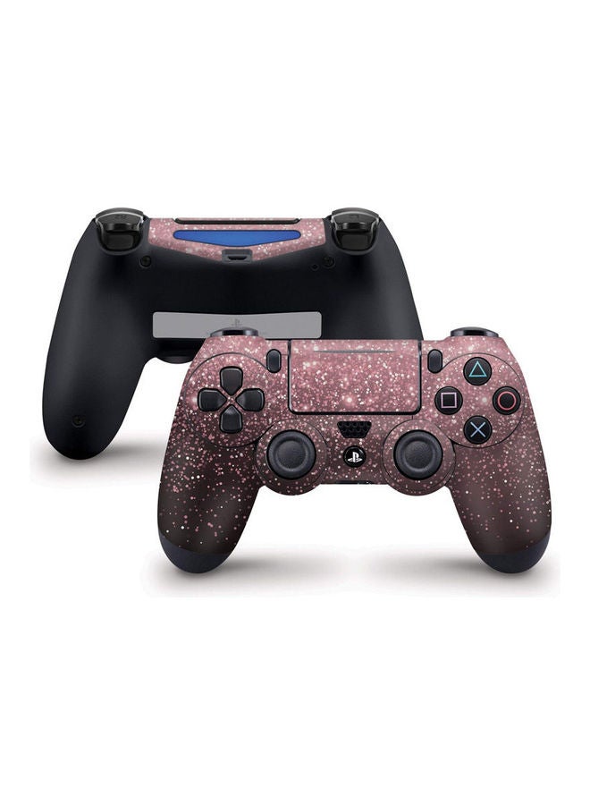 غطاء حماية لاصق مزين بطبعة نقط بسيطة بلون وردي لذراع تحكم جهاز الألعاب بلايستيشن 4