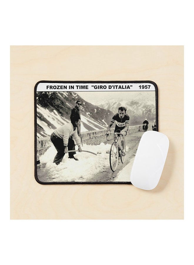Giro D Italia Vintage 1957 Charly Gaul Team Faema Bike Racing Print Mouse Pad Multicolour 