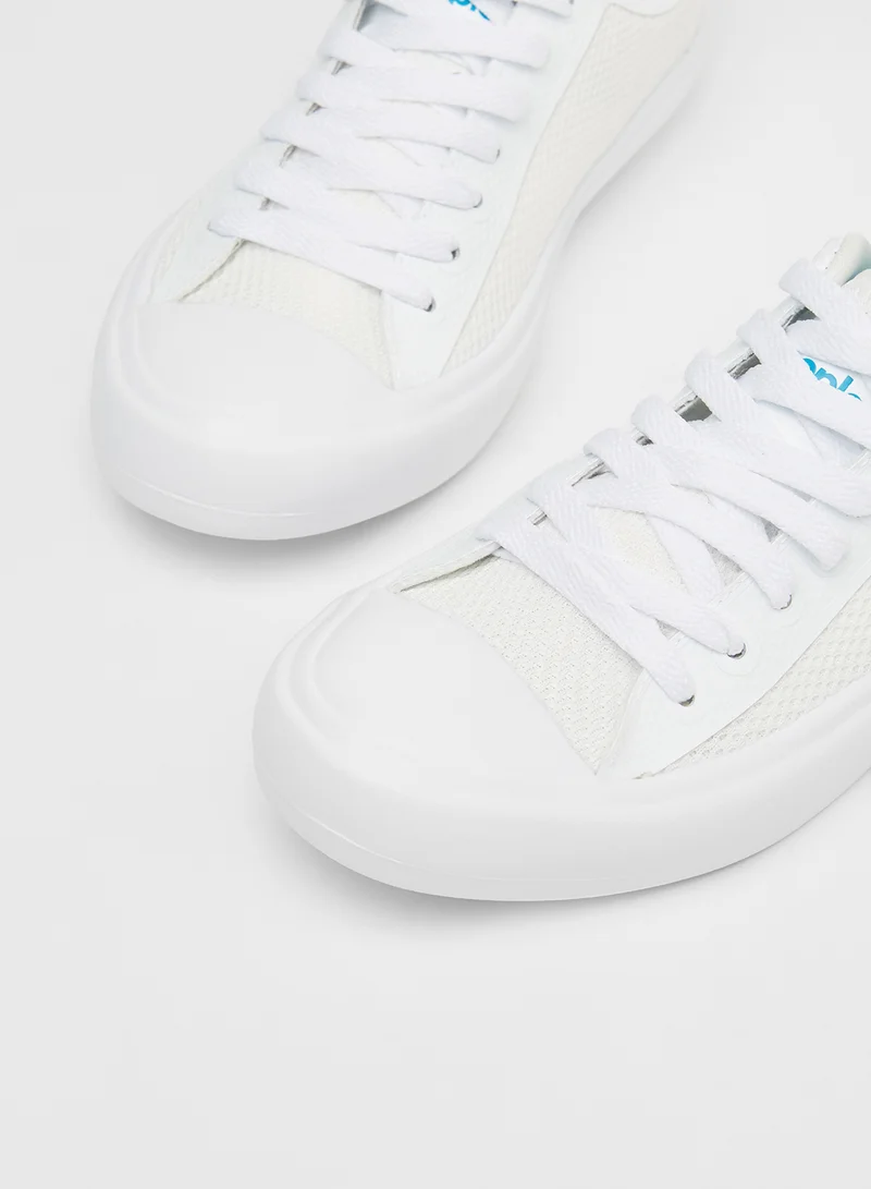 بيبول Phillips Low Top Sneakers White