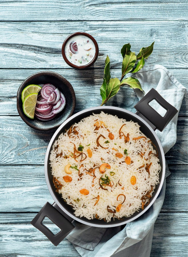 BLACK+DECKER - Non-Stick Casserole, Stockpot & Stewpot with Glass Lid and 5 Layer PTFE Non-Stick Spray Coating BXSCP24BME Black 24cm - Image 1