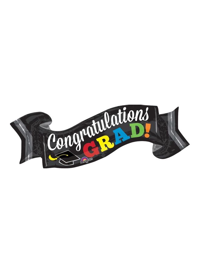 بالون بحجم كبير على شكل لافتة بعبارة "Congratulations"