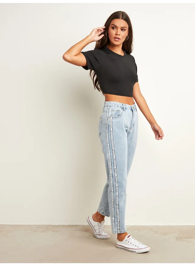Closet By Styli Cut-Out Tie Back Detailed Crop Top Black
