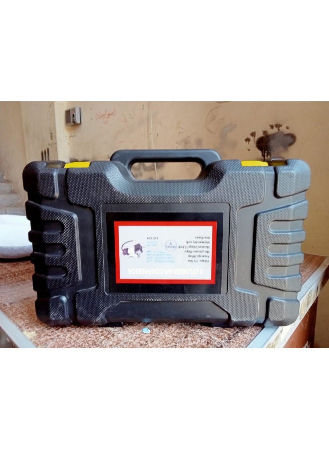 camel - Air Compressor with a Hard Plastic Bag - Image 1