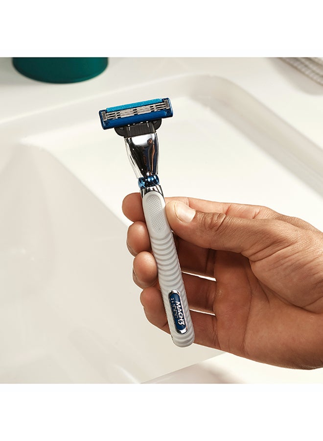 Gillette - Mach3 Turbo 3D Razor Handle + 2 Blades Silver/Blue - Image 1