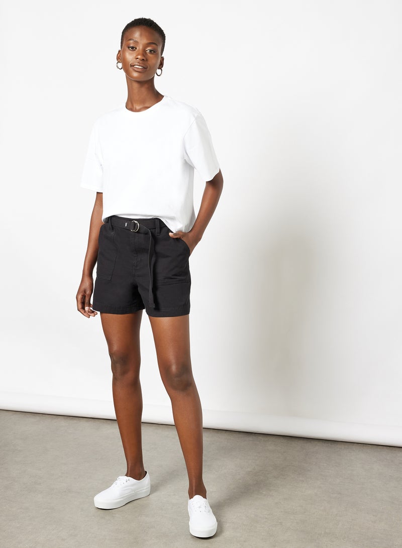 Clark Canvas Shorts Black - v1644394708/N48233816V_3