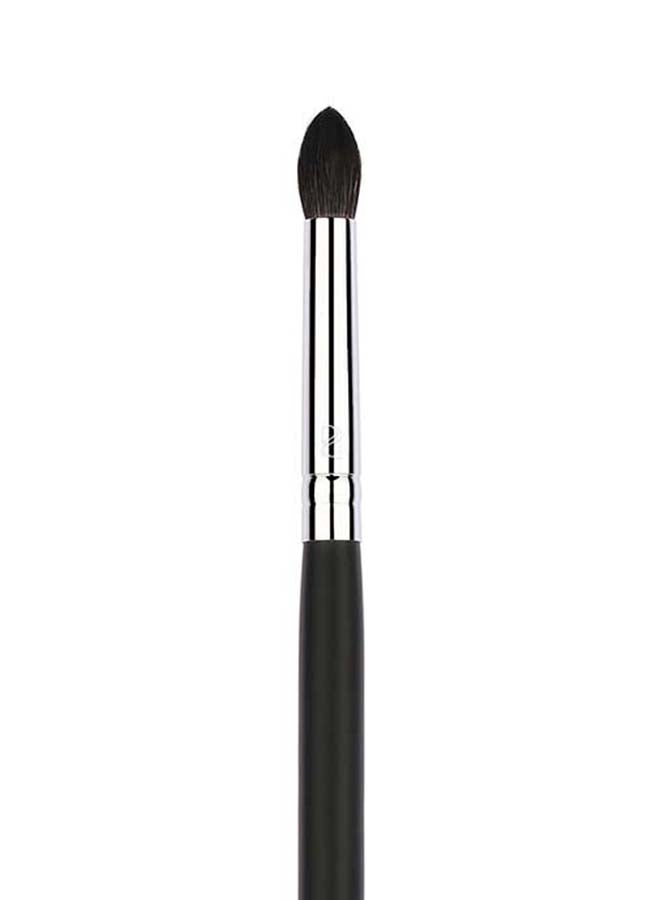 Tapered Shadow Blending Brush Black - v1644904406/N43340221A_2