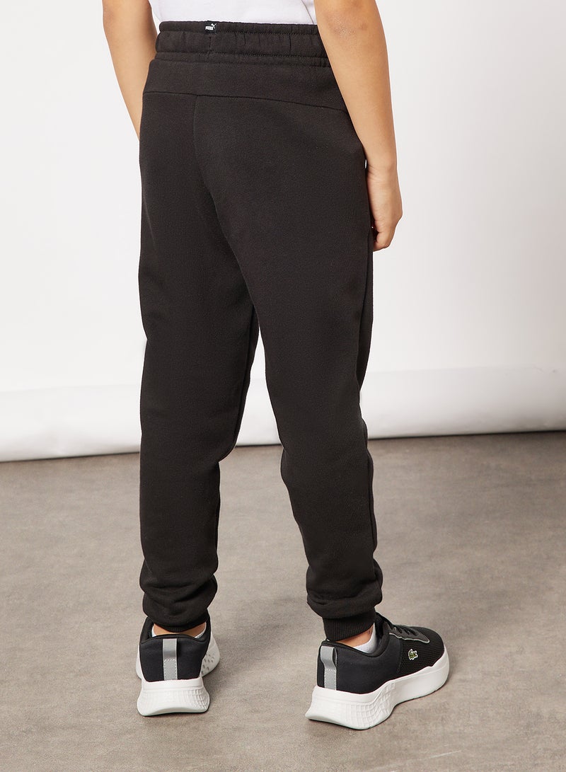 بوما بنطال رياضي خفيف للأطفال للتدريب بطبعة شعار من مجموعة إسينشال أسود - Image 2