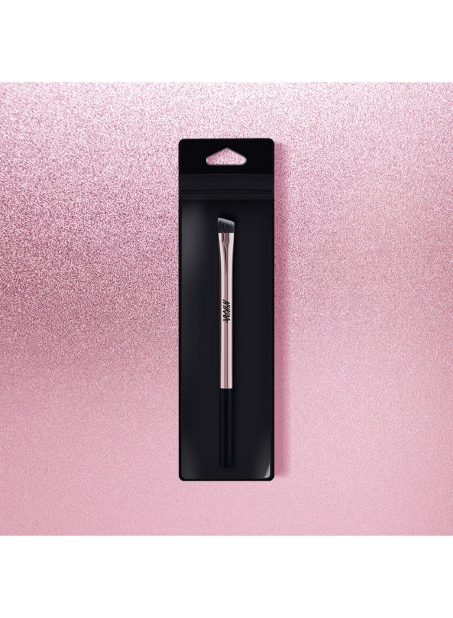 Nykaa BlendPro Angular Eyeshadow Makeup Brush Black/Rose Gold Black/Rose Gold - Image 2