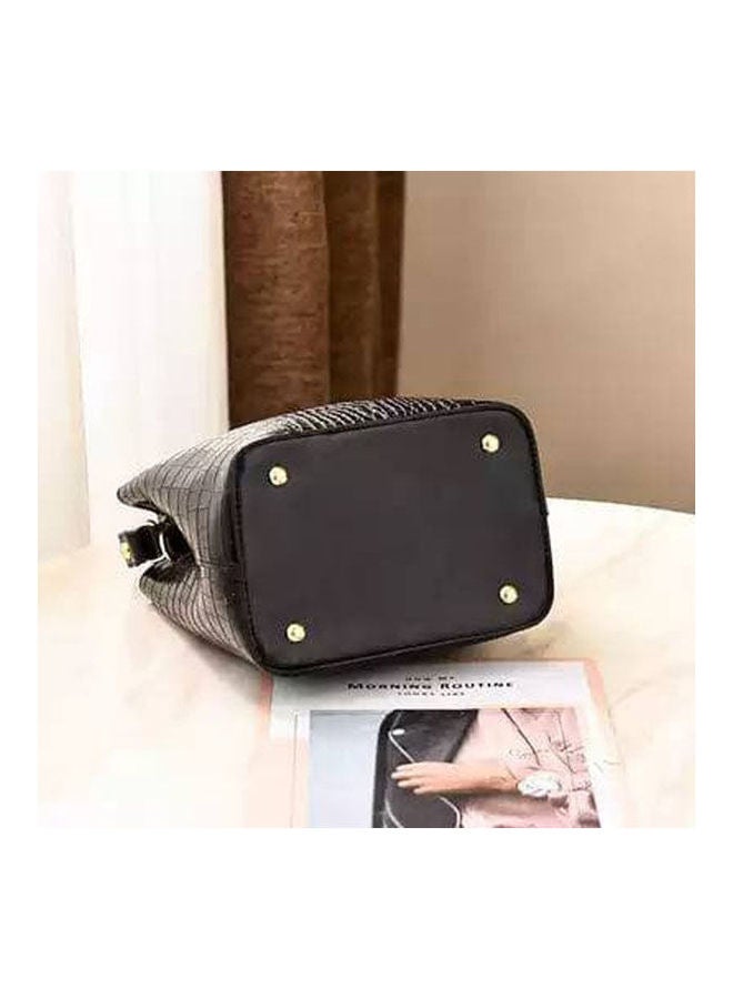 Tat - Casual Shoulder Bag For Regular Use Black - Image 1