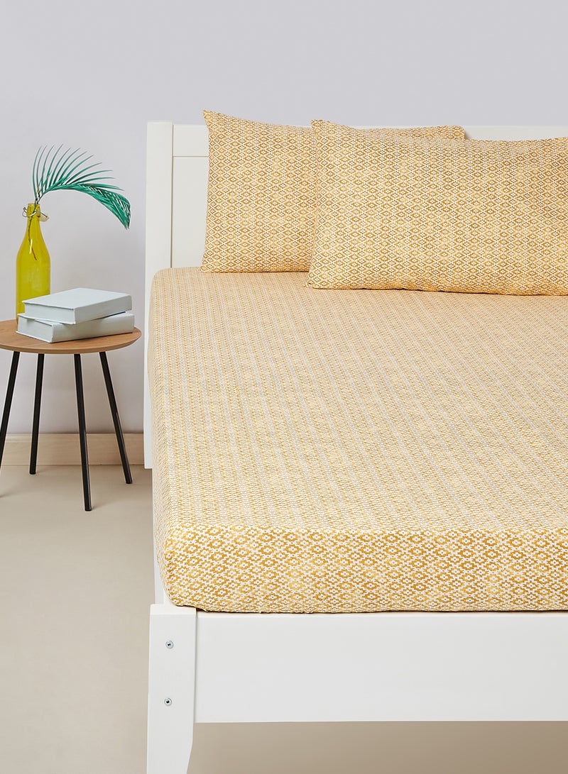 Amal - Fitted Bedsheet Set Twin Size High Quality 100% Cotton Percale 144 TC Light Weight Everyday Use 1 Bed Sheet And 2 Pillow Cases Printed Gold Cotton Gold - Image 1