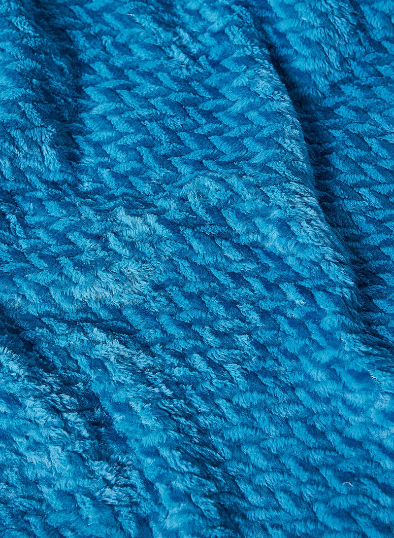 Noon East - Lightweight Summer Blanket Queen Size 260 GSM Chevron Design Extra Soft All Season Blanket Bed And Sofa Throw Blue 150 x 200cm - Image 1