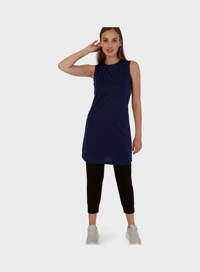 Tavin by Modanisa Crew Neck Knitted  Tunic Navy  - Image 1