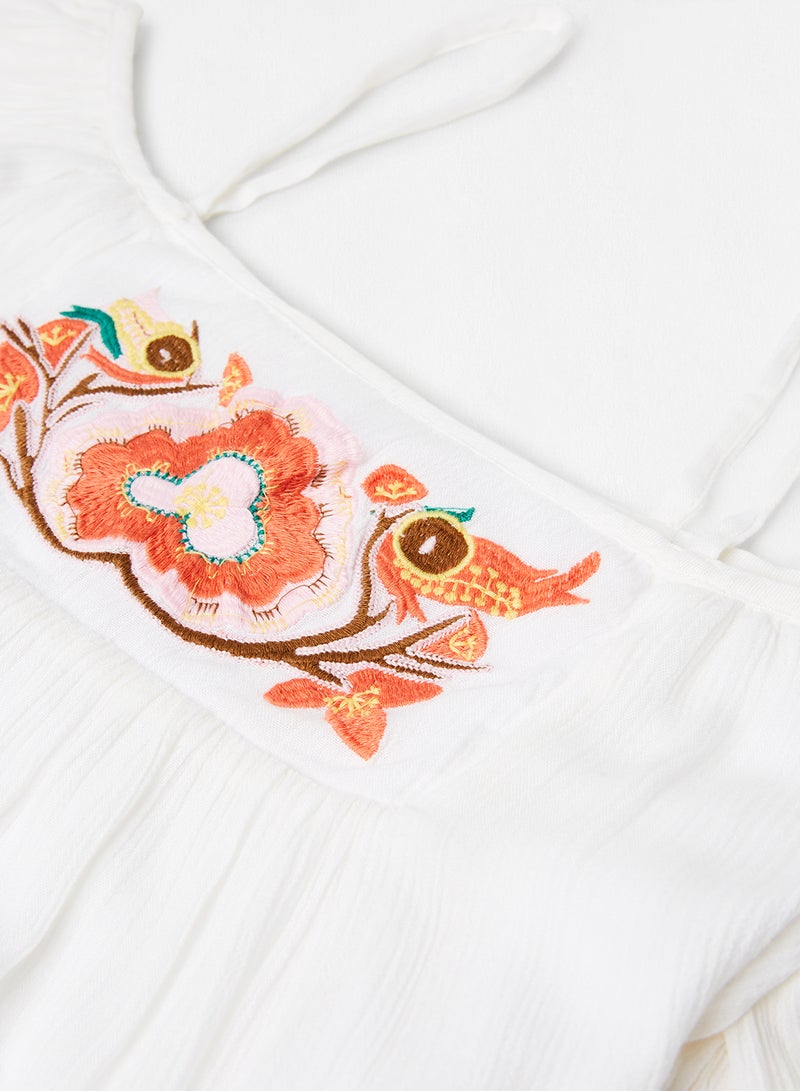 Aila Embroidered Detail Top White  - Image 3
