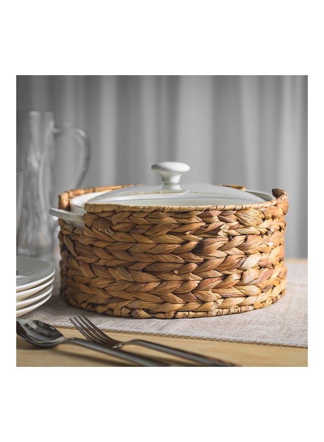 La Mesa Casserole With Lid And Sea Grass Basket Beige/White 31x26.5 x10.5cm - Image 4
