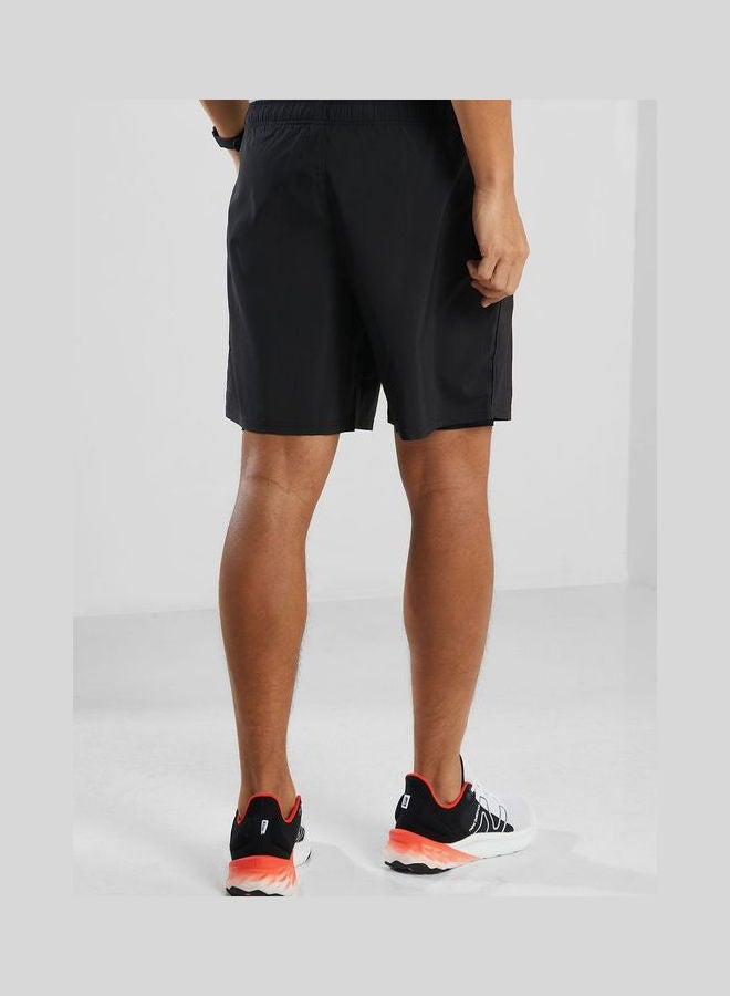 New Balance - 7" Core Run Shorts Black - Image 1